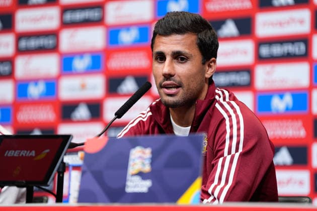 September 25, 2026, London, London, England: Rodri Hernandez of Spain attends a press conference, PK, Pressekonferenz ahead of the UEFA Nations League 2026 27 match against England at Wembley Stadium on September 25, 2026, in London, England. Rodri Hernandez Press Conference - UEFA Nations League 2026 27  - ZUMAa181 20260925_zaa_a181_111 Copyright: xDennisxAgyemanx