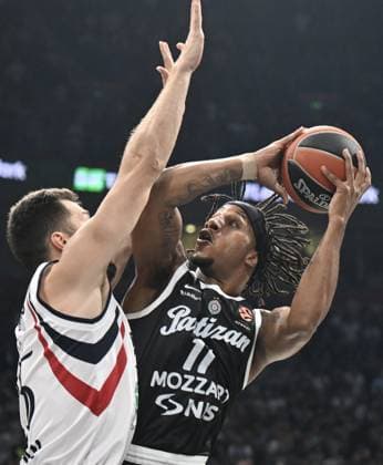 Partizan Mozzart Bet Belgrade v Armani Olimpia Milan - Euroleague BELGRADE, SERBIA - SEPTEMBER 25: Players in action during the Euroleague Basketball Regular Season Round 1 game between Partizan Mozzart Bet Belgrade and Armani Olimpia Milan at Belgrade Arena on September 25, 2026 in Belgrade, Serbia. Filip Stevanovic Anadolu Belgrade Serbia. Editorial use only. Please get in touch for any other usage.  Copyright: x2026xAnadoluxFilipxStevanovicx