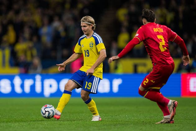 September 25, 2026: Sebastian Nanasi of Sweden during the Nations League soccer match between Sweden and Romania on September 25, 2026 in Stockholm. Photo by Emma Wallskog, BILDBYRAN. Code: EW JM0854 bbeng soccer football fotball Nations League UEFA Nations League Sweden Sweden A Romania  Copyright: EMMAxWALLSKOG BB260925EW105