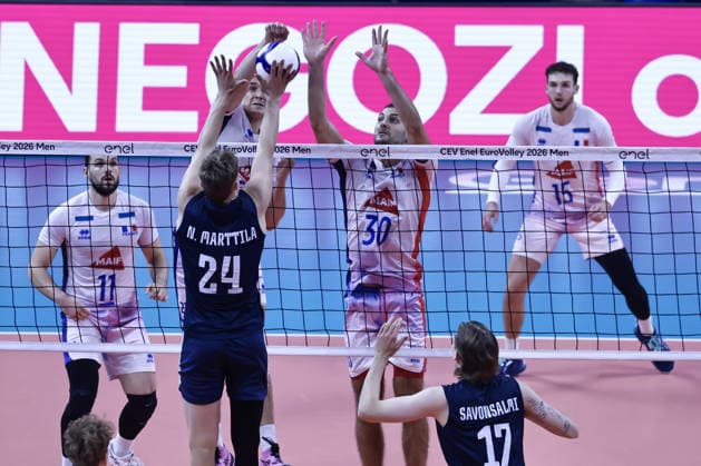 IPA88971893 - Monster block by Nooa Marttila ( 24) of Finland during the Final Four of the CEV Enel EuroVolley 2026 match between France and Finland at the Unipol Forum in Milan, Italy, on September 25, 2026, during EuroVolley 2026 - Semifinal - Finland vs. France, CEV EuroVolley Men s match in Assago (MI), Italy, September 25, 2026  Copyright: xValerioxOrigo IPAxSportx xx IPA88971893