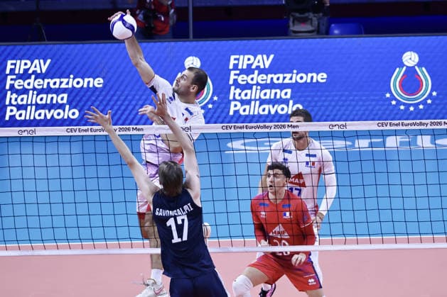 IPA88971897 - 30 François Huetz (France) during the Final Four of the CEV Enel EuroVolley 2026 match between France and Finland at the Unipol Forum in Milan, Italy, on September 25, 2026, during EuroVolley 2026 - Semifinal - Finland vs. France, CEV EuroVolley Men’s match in Assago (MI), Italy, September 25, 2026  Copyright: xValerioxOrigo IPAxSportx xx IPA88971897