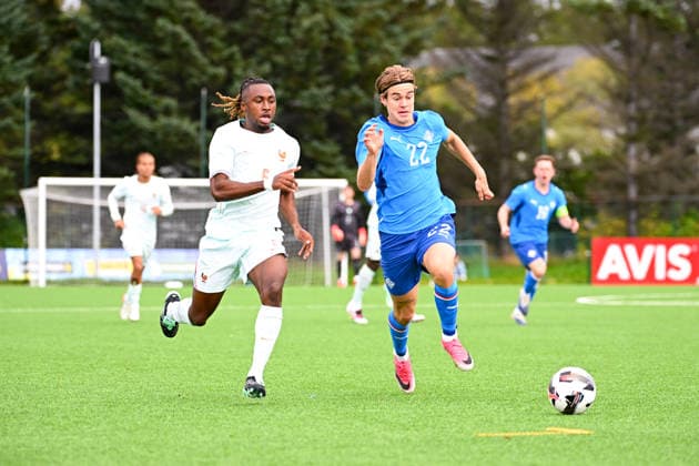 Iceland v France - Euro U21, U 21 2027 - Qualifications Daniel Freyr Kristjansson of Iceland U21 and Valentin ATANGANA of France U21 during Euro U21 2027 Qualifications match between Iceland and France at Throttarvollur on September 25, 2026 in Reykjavik, Iceland. Reykjavik Iceland  Copyright: xSandraxRuhautx 776567071