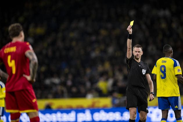 STOCKHOLM, SWEDEN - SEPTEMBER 25: Referee during the Nations league soccer game between Sweden and Romania on Strawberry Arena in Stockholm, Sweden on September 25. Copyright: xPhilipxKangasx xSPPx Sportspressphoto_SPR239608