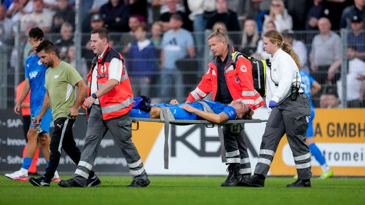 Maik Goß Goss, FC Astoria, No. 2, is carried off the field by paramedics with a suspected ACL tear; FC Astoria Walldorf player, injured, injury, time off due to injury, action, play, game scene, September 25, 2026, Walldorf, Germany, soccer, Regionalliga Südwest, FC Astoria Walldorf vs. SV Sandhausen xozx