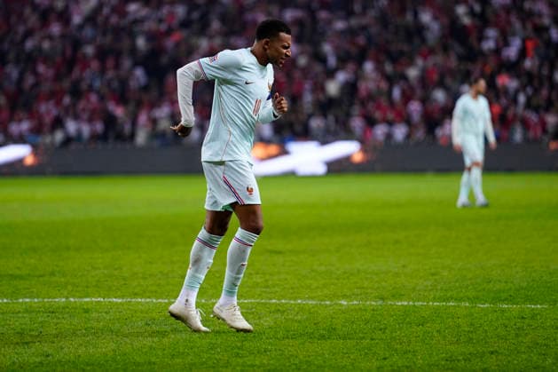 Turkiye v France - UEFA Nations League 2026 27 Group A1 MD1 Kylian Mbappe of France gets injured during celebration of scoring his team s first goal during the UEFA Nations League 2026 27 group phase match between Turkiye and France at Kocaeli Stadium on September 25, 2026 in Kocaeli, Turkey. Kocaeli Kocaeli Stadium Turkey Copyright: xYagizxGurtug PSxImagesxYagizxGurtug PSxImagesx