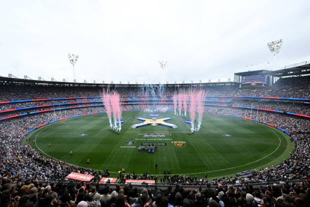 AFL GRAND FINAL, Kylie Minogue performs during the 2026 AFL Grand Final between the Brisbane Lions and the Fremantle Dockers at the Melbourne Cricket Ground in Melbourne, Saturday, September 26, 2026. ( NO ARCHIVING, EDITORIAL USE ONLY MELBOURNE VICTORIA Australia  Copyright: xJAMESxROSSx 20260926152589711700