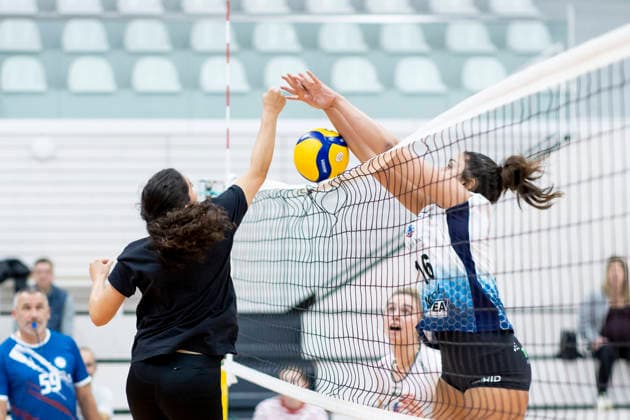 Exhibition Match: Schwarz Weiss Erfurt vs. VCO Dresden, Erfurt, September 25, 2026; Zoe Jichova (4), Schwarz Weiss Erfurt, vs. Diyara Aydogan (16), VCO Dresden; Exhibition Match: Schwarz Weiss Erfurt vs. VCO Dresden, Riethsporthalle, Erfurt, September 25, 2026 Copyright: xBEAUTIFULxSPORTS Duehringx