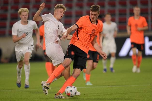 DEVENTER - Sindre Walle Egeli of Norway U21, U 21 and Dies Janse of the Netherlands U21 during the European Championship, EM, Europameisterschaft Qualifier (Under 21) match between the Netherlands U21 and Norway U21 at De Adelaarshorst on 25 September 2026 in Deventer, the Netherlands. DENNIS BRESSER ANP Europees Kampioenschap (Onder 21) 2026 27 xVIxANPxSportx xMarcelxterxBalsxIVx 570194115 originalFilename: 570194115.jpg