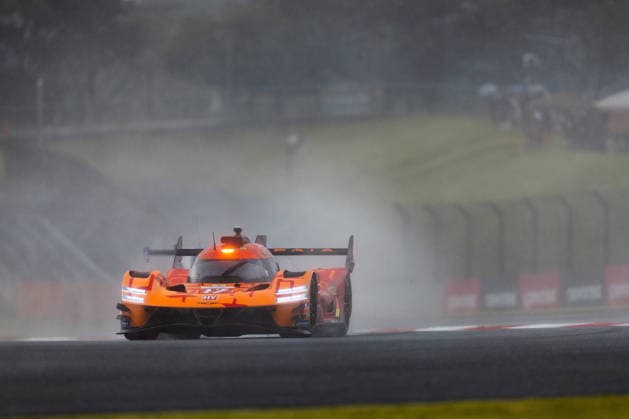 FIA WEC - 6 HOURS OF FUJI 2026 17 DERANI Pipo (bra), JAUBERT Mathys (fra), LOTTERER Andrà (ger), Genesis Magma Racing, Genesis GMR-001 17, Hypercar, action during the 6 Hours of Fuji 2026, 6th round of the 2026 FIA World Endurance Championship, from September 25 to 27, 2026 on the Fuji Speedway in Oyama, Shizuoka, Japan - OyamaJapan Copyright: xMarcelxWulfx