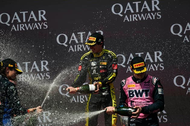 AUTO - FORMULA 2 2026 - BAKU CAMARA Rafael (bra), Invicta Racing, Dallara F2 2024, portrait celebration victory podium TSOLOV Nikola (bul), Campos Racing, Dallara F2 2024, portrait DUNNE Alex (irl), Rodin Motorsport, Dallara F2 2024, portrait during the 12th round of the 2026 FIA Formula 2 Championship from September 24 to 26, 2026 on the Baku City Circuit, in Baku, Azerbaijan - BakuAzerbaijan Copyright: xXavixBonillax