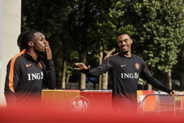 ZEIST - Jeremie Frimpong of the Netherlands, Ryan Gravenberch of the Netherlands during a training session in preparation for the Nations League matches against Greece and Serbia. BART STOUTJESDIJK ANP xVIxANPxSportx xxANPxIVx 570218438 originalFilename: 570218438.jpg