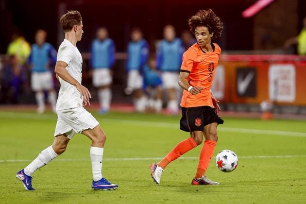 DEVENTER , 25-09-2026 , Stadium De Adelaarshorst , season 2026 2027 , EURO U-21 Qualification football . match between Netherlands U-21 and Norway U-21, FINAL RESULT 0-0, Picture shows Netherlands U21, U 21 player Gjivai Zechiel Netherlands U21 - Norway U21  x207587548x Copyright: