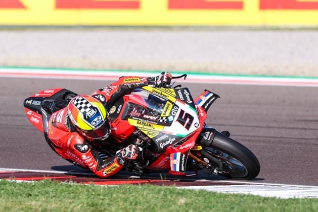 SBK Round 10 EICMA Italian Round (Free Practice 3) in San Martino del Lago, Italy - 26 Sep 2026 Yari Montella of Barni Spark Racing Team with Ducati Panigale V4R seen during Free Practice 3 of SBK Round 10 EICMA Italian Round. San Martino del Lago Italy Copyright: xFabrizioxCarabellix xSOPAxImagesx Fabrizio-Carabelli-1453948