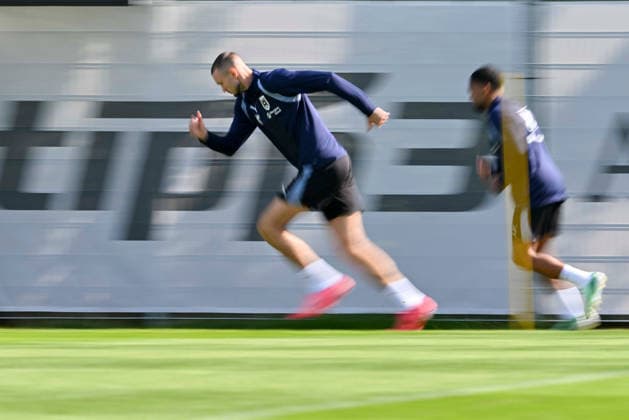 SOCCER - NL, AUT vs KOS VIENNA,AUSTRIA,26.SEP.26 - SOCCER - UEFA Nations League, group stage, OEFB international match, Länderspiel, Nationalmannschaft Austria vs Kosovo, preview, training team AUT. Image shows Sasa Kalajdzic (AUT).  GEPAxpictures xAvnixRetkoceri