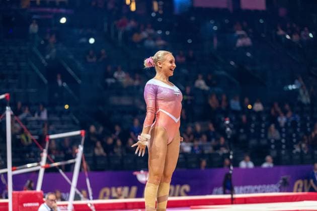 September 26, 2026, Paris, Paris, France: September 26, 2026, Paris, France: Sabrina Maneca-Voinea of Romania during the qualifier of the vault at Gym Paris inside the AccorArena. France News - September 26, 2026  - ZUMAp284 20260926_zip_p284_026 Copyright: xMickaelxPintax
