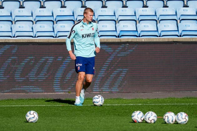 National Soccer Team Practices in Oslo, September 26, 2026: Erling Braut Haaland and the rest of the national team practice at Ullevaal Stadium on the day of the match against Portugal. Photo by Javad Parsa, NTB, Oslo, Norway. EDITORIAL USE ONLY. RESTRICTED USE FOR BETTING COMPANIES.  Copyright: xJavadxParsax xNTBx