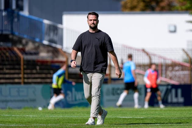 Marcel Abele, Coach, Head Coach, VfR Mannheim, Cutout, Full-body, Single image, Single photo, Action, September 26, 2026, Mannheim, Germany, Soccer, Regionalliga Südwest, VfR Mannheim, SG Barockstadt, Fulda, Lehnerz xozx