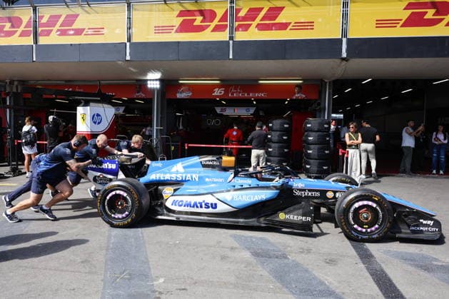 AZERBAIJAN, BAKU - SEPTEMBER 26, 2026: Atlassian Williams F1 Team takes part in the 2026 Formula One Azerbaijan Grand Prix at the Baku City Circuit 2026 Formula One Azerbaijan Grand Prix  - ZUMAt113 20260926_zaa_t113_145 Copyright: xDanilxAikinx