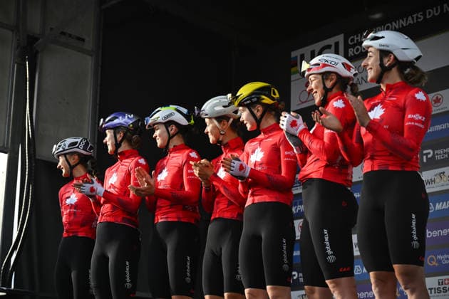 2026 UCI Road World Championships Picture by Zac Williams SWpix.com - 26 09 2026 - Cycling - 2026 UCI Road World Championships - MontrÃ al, Canada - Women Elite Road Race - Magdeleine Vallieres (Canada), Olivia Baril (Canada), Maggie Coles-Lyster (Canada), Nadia Gontova (Canada), Alison Jackson (Canada), Adele Normand (Canada), Sarah Van Dam (Canada) Copyright: x xSWpix.comx(t axPhotographyxHubxLtd)xZacxWilliams SWpix.comx SWP-3521-3915