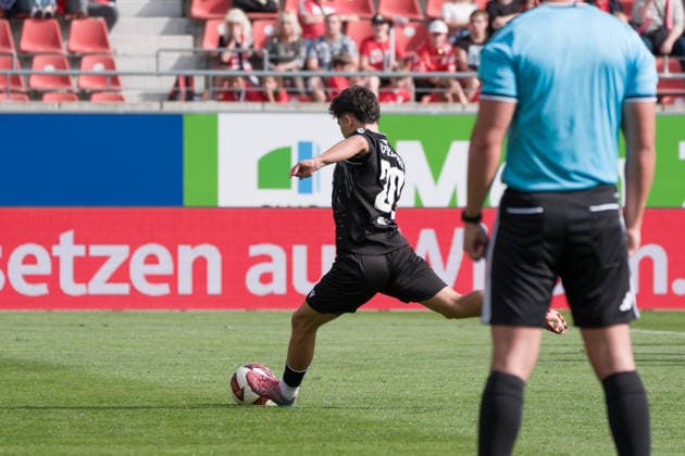 Melvin Berkemer (Preussen), 29, scoring the penalty kick to make it 0–2, Hallescher FC vs. BFC Preussen 1894 e.V., soccer, Northeast Regional League, Matchday 11, 2026–27 season, September 26, 2026, Halle Leuna Chemie Stadium, ST Deutschland