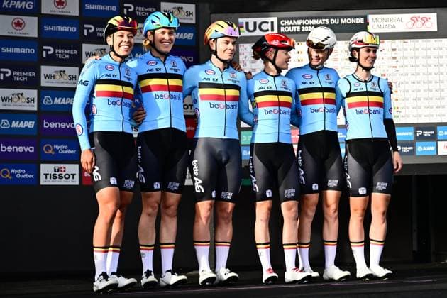 UCI 2026 Road World Championship, WM, Weltmeisterschaft Montreal 26 09 2026 MONTREAL, CANADA - SEPTEMBER 26 : Bossuyt Shari (BEL), Claes Lotte (BEL), Kopecky Lotte (BEL), Tas Sandrine (BEL), Van De Velde Julie (BEL) and Vanpachtenbeke Margot (BEL) during the Women Elite cycling road race of the 2026 UCI Road World Championships 93th edition an UCI World Championships cycling race of 180.1 km with start in Montreal and finish in Montreal on September 26, 2026 in Montreal, Canada, 26 09 2026 Montreal Canada Copyright: xPeterxDexVoechtx