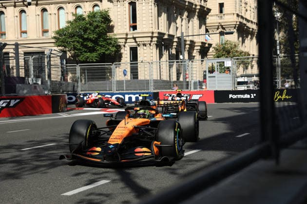 F1 - AZERBAIJAIN GRAND PRIX 2026 01 NORRIS Lando (gbr), McLaren F1 Team MCL40, action during the 2026 Formula 1 Azerbaijan Grand Prix, 15th round of the 2026 Formula One World Championship, WM, Weltmeisterschaft from September 24 to 26, 2026 on the Baku City Circuit, in Baku, Azerbaijan - BakuAzerbaijan  Copyright: xDPPIx