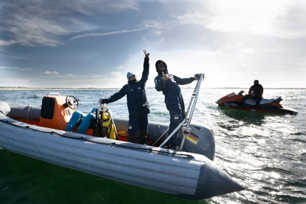 PWA Citroën World Windsurfing Tour Sylt 2026 Day 1 Men s Slalom Canceled Due to Insufficient Wind Sylt Westerland, September 26, 2026 CREW Judges PWA Citroën World Windsurfing Tour Sylt 2026 Day 1 Men’s Slalom Canceled Due to Insufficient Wind on September 26, 2026 off Brandenburger Beach Motorboat in Sylt Westerland, Germany Copyright: xBEAUTIFULxSPORTS AndreasxDickx