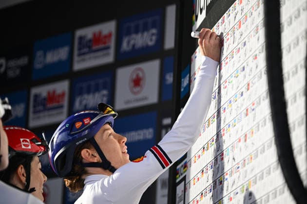 2026 UCI Road World Championships Picture by Zac Williams SWpix.com - 26 09 2026 - Cycling - 2026 UCI Road World Championships - MontrÃ al, Canada - Women Elite Road Race - Josie Nelson (Great Britain) Copyright: x xSWpix.comx(t axPhotographyxHubxLtd)xZacxWilliams SWpix.comx SWP-3521-3937