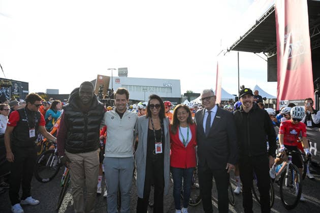 2026 UCI Road World Championships Picture by Zac Williams SWpix.com - 26 09 2026 - Cycling - 2026 UCI Road World Championships - MontrÃ al, Canada - Women Elite Road Race - UCI Director General Amina Lanaya, Second left is Enrico Della Casa, President of the Union EuropÃ enne de Cyclisme (UEC) and UCI Vice President Copyright: x xSWpix.comx(t axPhotographyxHubxLtd)xZacxWilliams SWpix.comx SWP-3521-3942