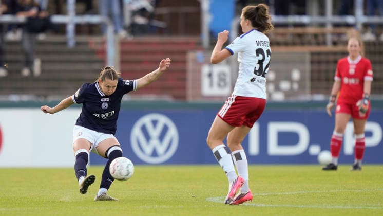 September 26, 2026, Hänsch Arena, Meppen, GER, Women s Soccer, DFB Cup: SV Meppen vs. Hamburger SV, Sarah Hagg, SV Meppen 12. DFL regulations prohibit any use of photographs as image sequences and or quasi-video. Meppen, Lower Saxony, Hänsch Arena