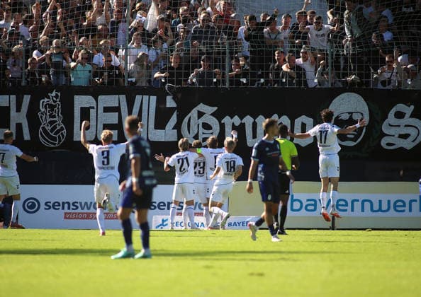 Soccer, Men s, Bavarian Regional League, 2026–2027 Season, SV Wacker Burghausen vs. TSV 1860 Munich, flatbuy Stadium at Liebigstraße 1–0 by Jannis Turtschan (SV Wacker Burghausen goal), celebration