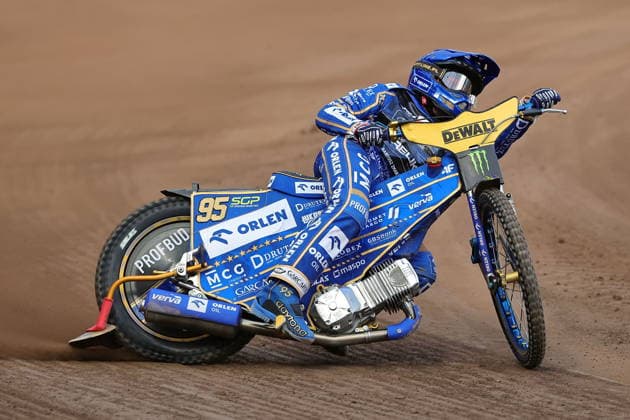 26.09.2026 TORUN (POLSKA), STADION MOTOARENA IM. MARIANA ROSE; ZUZEL, INDYWIDUALNE MISTRZOSTWA SWIATA - RUNDA 10 FINALOWA (FIM SPEEDWAY GRAND PRIX World Championship, WM, Weltmeisterschaft 2026 - ROUND 10 FINAL) DEWALT FIM SPEEDWAY GP OF POLAND - TORUN - TRENING KWALIFIKACJE (QUALIFYING, PRACTICE) NZ BARTOSZ ZMARZLIK FOTO PAWEL WILCZYNSKI CYFRASPORT NEWSPIX.PL --- newspix.pl 