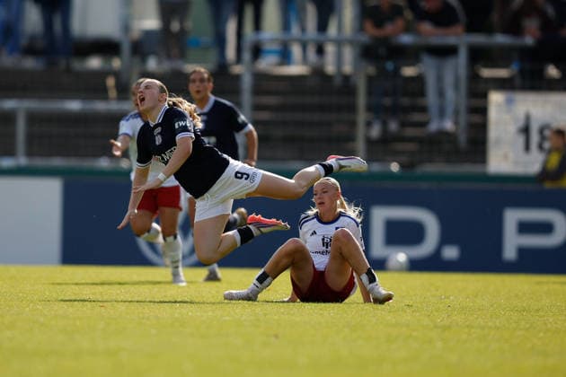 Soccer I Women s I 2026–2027 Season I DFB Cup I SV Meppen vs. Hamburger SV I September 26, 2026 Foul by Martens (18), Hamburger SV, on Marleen Kropp (9), SV Meppen: Excitement, Cheers, Drama at Meppen’s Hänsch Arena, Lower Saxony, Germany Copyright: xLobeca CedricxSiefkerx