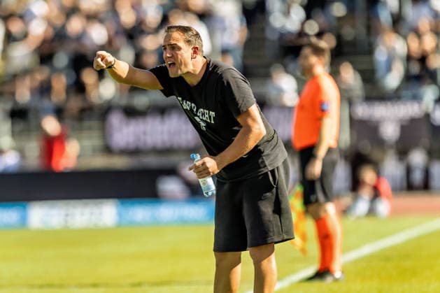 Cropped Single-Frame Portrait: Thomas Klasen, SV Eintracht Trier; Coach of SSV Ulm 1846; Soccer vs. SV Eintracht Trier; Soccer; Southwest Regional League; Matchday 9; Donaustadion Ulm; September 26, 2026; Ulm Copyright: xLuccaxFundelx EP_EER