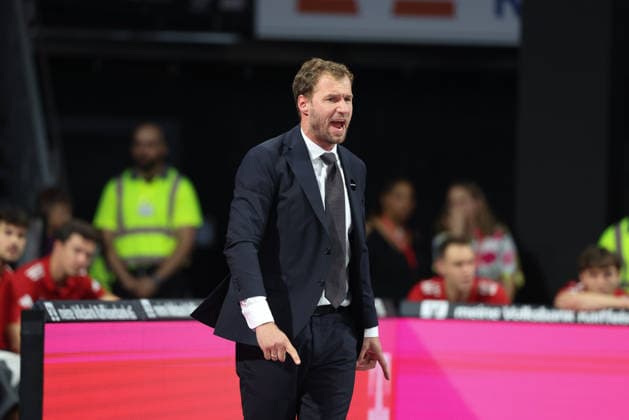 Anton Gavel, head coach of FC Bayern Basketball, gestures; GER, FC Bayern Basketball vs. Alba Berlin, basketball, easycredit Basketball Bundesliga, Matchday 23, 2026–2027 season, September 26, 2026, GER, FC Bayern Basketball vs. Alba Berlin, basketball, easycredit Basketball Bundesliga, Matchday 23, 2026–2027 season, September 26, 2026, Munich Copyright: xEibner-Pressefoto JennixMaulx EP_JML