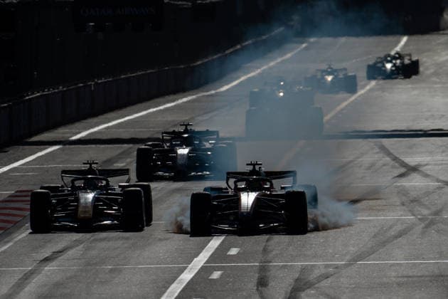 September 26, 2026, AZE, Motorsports, FIA Formula 1 World Championship, 2026 Season, Baku City Circuit, Azerbaijan Grand Prix: Oscar Piastri of the McLaren Mastercard Formula 1 Team (Australia), No. 81 in the MCL40, braked too late before Turn 1; next to him is Isack Hadjar of Oracle Red Bull Racing (France), No. 06 in the RB22, Baku, Baku City Circuit, Azerbaijan Copyright: xNordphoto Memmlerx