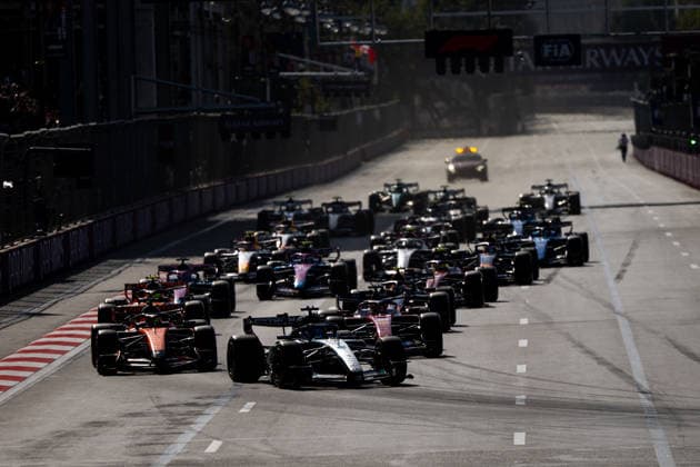 September 26, 2026, AZE, Motorsports, FIA Formula 1 World Championship, 2026 Season, Baku City Circuit, Azerbaijan Grand Prix, George Russell, Mercedes AMG Petronas F1 Team, Great Britain, 63 in the F1 W17, Oscar Piastri, McLaren Mastercard Formula 1 Team, Australia, 81 in the MCL40, Charles Leclerc, Scuderia Ferrari HP, Monaco, No. 16 in the SF 26, on the starting grid; race start in Baku at the Baku City Circuit, Azerbaijan Copyright: xNordphoto Memmlerx