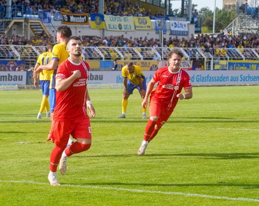 Stanislav Fehler, FC Rot Weiss Erfurt, 11, after scoring the goal that tied the game at 3–3. 1 FC Lokomotive Leipzig vs. FC Rot Weiss Erfurt, Soccer, Northeast Regional League, Matchday 11, 2026–2027 Season, September 26, 2026: 1 FC Lokomotive Leipzig vs. FC Rot Weiss Erfurt, Soccer, Northeast Regional League, Matchday 11, 2026–2027 Season, September 26, 2026, Leipzig Copyright: xEibner-Pressefoto PiaxSchindlerx EP_PSR