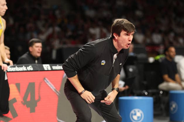 Pedro Calles, Alba Berlin, Head Coach, GER, FC Bayern Basketball vs. Alba Berlin, Basketball, easycredit Basketball Bundesliga, Matchday 23, 2026–2027 Season, September 26, 2026, GER, FC Bayern Basketball vs. Alba Berlin, Basketball, easycredit Basketball Bundesliga, Matchday 23, 2026–2027 Season, September 26, 2026, Munich Copyright: xEibner-Pressefoto JennixMaulx EP_JML