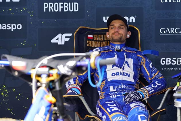 26.09.2026 TORUN (POLSKA), STADION MOTOARENA IM. MARIANA ROSE; ZUZEL, INDYWIDUALNE MISTRZOSTWA SWIATA - RUNDA 10 FINALOWA (FIM SPEEDWAY GRAND PRIX World Championship, WM, Weltmeisterschaft 2026 - ROUND 10 FINAL) DEWALT FIM SPEEDWAY GP OF POLAND - TORUN - TRENING KWALIFIKACJE (QUALIFYING, PRACTICE) NZ BARTOSZ ZMARZLIK FOTO PAWEL WILCZYNSKI CYFRASPORT NEWSPIX.PL --- newspix.pl 