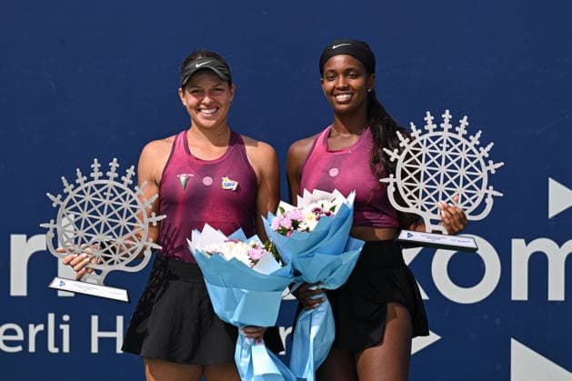 Ankara Open WTA, Tennis Damen 125 Tennis Tournament ANKARA, TURKIYE - SEPTEMBER 26: Polish Weronika Falkowska (L) and American Alana Smith (R) compete against Slovenian Dalila Jakupovic (not seen) and Swiss Naima Karamoko (not seen) during the doubles final of the Turk Telekom Ankara Open WTA 125 tennis tournament hosted by Topspin Tennis Academy Bilkent in Ankara, Turkiye, on September 26, 2026. Harun Ozalp Anadolu Ankara Turkey. Editorial use only. Please get in touch for any other usage.  Copyright: x2026xAnadoluxHarunxOzalpx