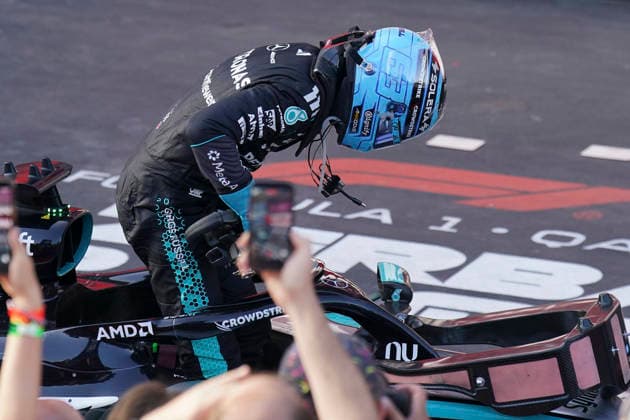 FORMULA 1 AZERBAIJAN GRAND PRIX 2026 George Russell (GBR) 63 Mercedes in parc ferme after winning the race during the Formula 1 Qatar Airways Azerbaijan Grand Prix 2026, Round 15 of the 2026 Formula 1 World Championship, WM, Weltmeisterschaft from 24th - 26th September 2026 at the Baku City Circuit, Baku, Azerbaijan. Credit: Robbie Hoad Every Second Media Editorial use only. All images are copyright Every Second Media Limited. No images may be reproduced without prior permission. Copyright: xIMAGO EveryxSecondxMediax ESM-2183-0455 RobbiexHoadx xEveryxSecondxMediax