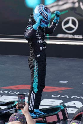 FORMULA 1 AZERBAIJAN GRAND PRIX 2026 George Russell (GBR) 63 Mercedes in parc ferme after winning the race during the Formula 1 Qatar Airways Azerbaijan Grand Prix 2026, Round 15 of the 2026 Formula 1 World Championship, WM, Weltmeisterschaft from 24th - 26th September 2026 at the Baku City Circuit, Baku, Azerbaijan. Credit: Robbie Hoad Every Second Media Editorial use only. All images are copyright Every Second Media Limited. No images may be reproduced without prior permission. Copyright: xIMAGO EveryxSecondxMediax ESM-2183-0458 RobbiexHoadx xEveryxSecondxMediax