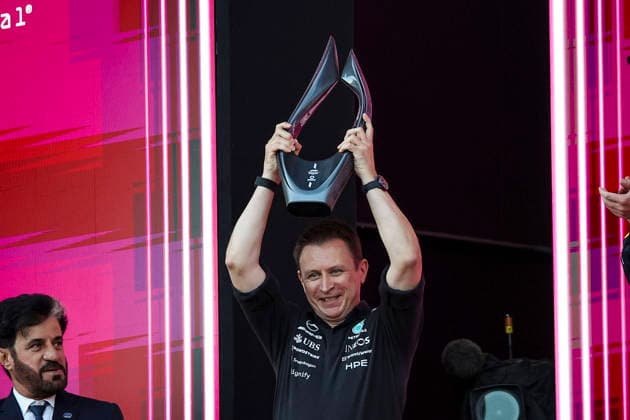 F1 - AZERBAIJAIN GRAND PRIX 2026 Mercedes AMG F1 Team mechanic, mecanicien, mechanics podium during the 2026 Formula 1 Azerbaijan Grand Prix, 15th round of the 2026 Formula One World Championship, WM, Weltmeisterschaft from September 24 to 26, 2026 on the Baku City Circuit, in Baku, Azerbaijan - BakuAzerbaijan  Copyright: xXavixBonillax