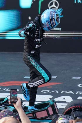 FORMULA 1 AZERBAIJAN GRAND PRIX 2026 George Russell (GBR) 63 Mercedes in parc ferme after winning the race during the Formula 1 Qatar Airways Azerbaijan Grand Prix 2026, Round 15 of the 2026 Formula 1 World Championship, WM, Weltmeisterschaft from 24th - 26th September 2026 at the Baku City Circuit, Baku, Azerbaijan. Credit: Robbie Hoad Every Second Media Editorial use only. All images are copyright Every Second Media Limited. No images may be reproduced without prior permission. Copyright: xIMAGO EveryxSecondxMediax ESM-2183-0461 RobbiexHoadx xEveryxSecondxMediax