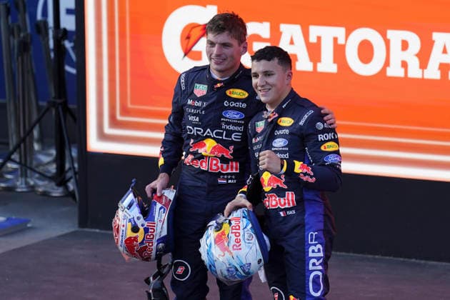 FORMULA 1 AZERBAIJAN GRAND PRIX 2026 Max Verstappen (NED) 3 Red Bull Racing and Isack Hadjar (FRA) 6 Red Bull Racing celebrate in Parc ferme after both finishing on the podium during the Formula 1 Qatar Airways Azerbaijan Grand Prix 2026, Round 15 of the 2026 Formula 1 World Championship, WM, Weltmeisterschaft from 24th - 26th September 2026 at the Baku City Circuit, Baku, Azerbaijan. Credit: Robbie Hoad Every Second Media Editorial use only. All images are copyright Every Second Media Limited. No images may be reproduced without prior permission. Copyright: xIMAGO EveryxSecondxMediax ESM-2183-0467 RobbiexHoadx xEveryxSecondxMediax