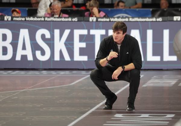 Berlin s coach Pedro CALLES, Basketball Bayern Berlin, Bundesliga, FC Bayern Basketball vs. Alba Berlin, Matchday 2, 2026–2027 season, September 26, 2026, in Munich, BMW Park, Germany. Source: Copyright Credit Oryk HAIST xBASKETBALL-BAYERN-BERLINx
