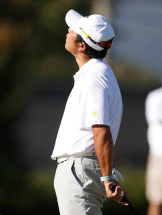 International team player Hideki Matsuyama of Japan reacts after missing a putt on the sixth hole in a four-ball match during the third round of the 2026 President s Cup golf tournament at Medinah Country Club in Chicago, Illinois, on Saturday, September 26, 2026.  CHI20260926731 TANNENxMAURY