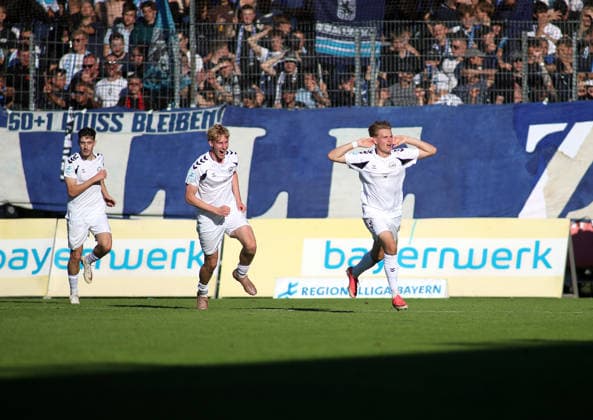 Soccer, Men s, Bavarian Regional League, 2026–2027 Season, SV Wacker Burghausen vs. TSV 1860 Munich, at the flatbuy Stadium at Liebigstraße 3 1, goal by Benedikt Schwarzensteiner of SV Wacker Burghausen, celebration