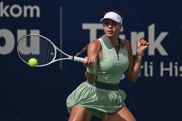 Ankara Open WTA, Tennis Damen 125 Tennis Tournament ANKARA, TURKIYE - SEPTEMBER 26: Teodora Kostovic (not seen) of Serbia competes against Polina Iatcenko of Russia during the singles semifinal of the Turk Telekom Ankara Open WTA 125 tennis tournament hosted by Topspin Tennis Academy Bilkent in Ankara, Turkiye, on September 26, 2026. Harun Ozalp Anadolu Ankara Turkey. Editorial use only. Please get in touch for any other usage.  Copyright: x2026xAnadoluxHarunxOzalpx
